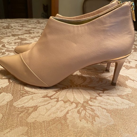Ankle blush pink ladies booties by Ted Baker: size EU 40 (US 9) - Picture 2 of 5